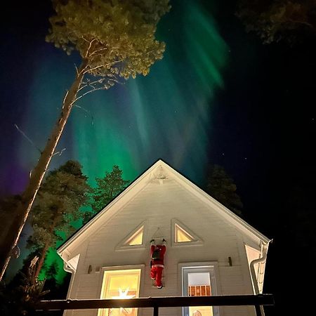 Stuga I Storklinten ホーラズ エクステリア 写真